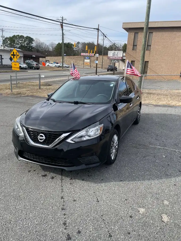 2016 Nissan Sentra SV CVT's photo