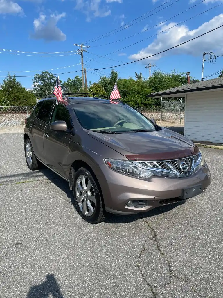 2013 Nissan Murano LE FWD's photo