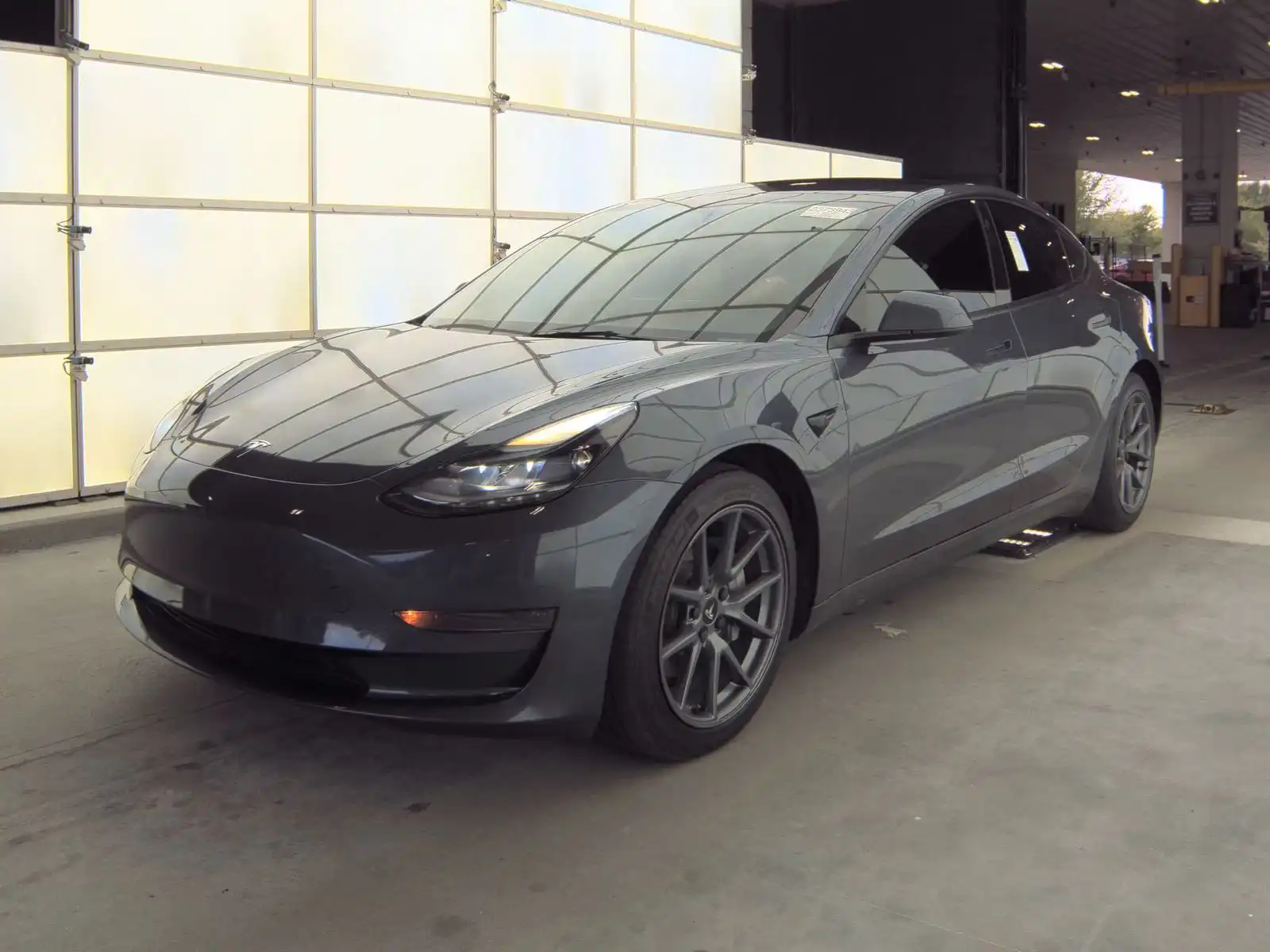 2023 Tesla Model 3 Base's photo