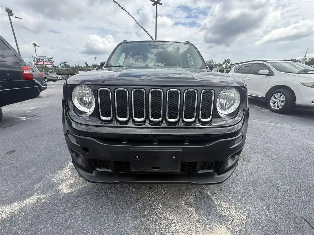 2015 Jeep Renegade Latitude FWD's photo