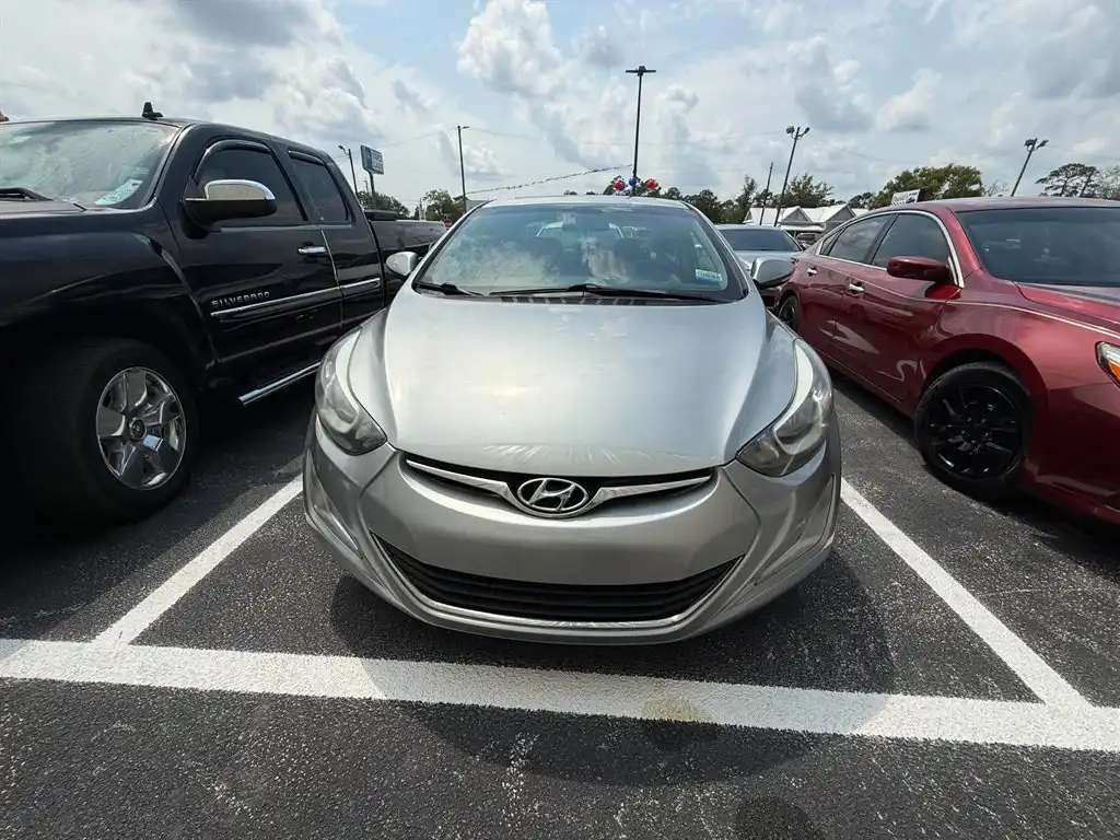 2016 Hyundai Elantra 1.8 Value Edition A/T's photo