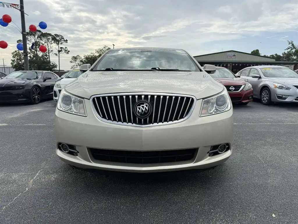 2013 Buick LaCrosse's photo