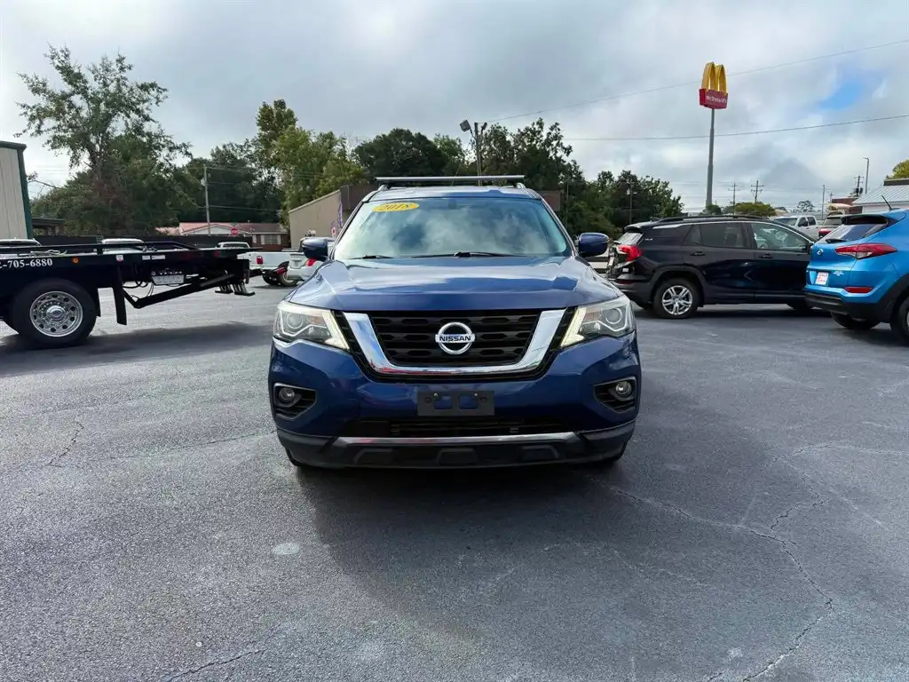 2018 Nissan Pathfinder SV FWD's photo