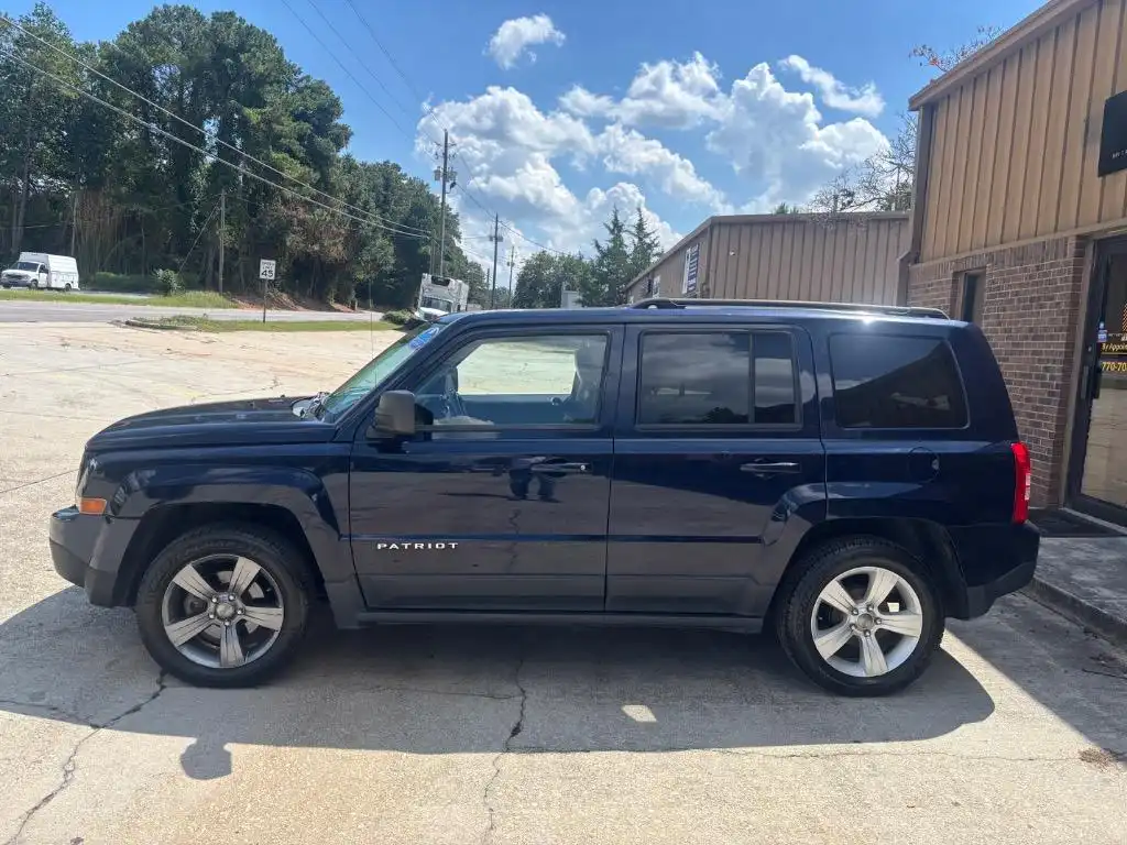 2014 Jeep Patriot Latitude's photo