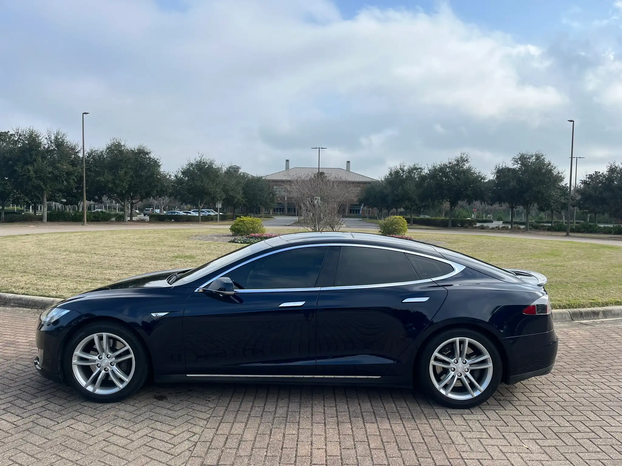 2013 Tesla Model S 60 kWh's photo