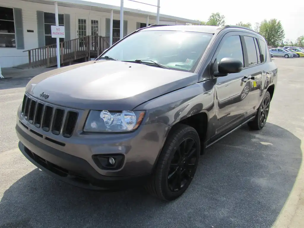 2015 Jeep Compass Sport's photo