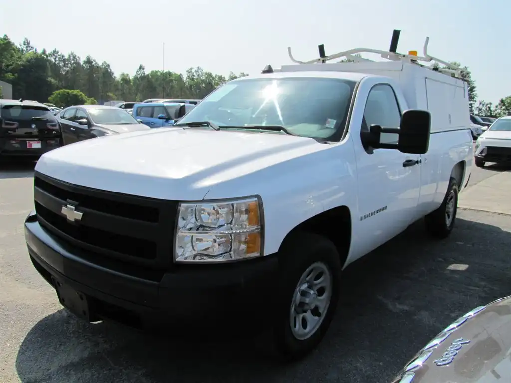 2008 Chevrolet Silverado 1500 Work Truck Regular Cab SWB's photo