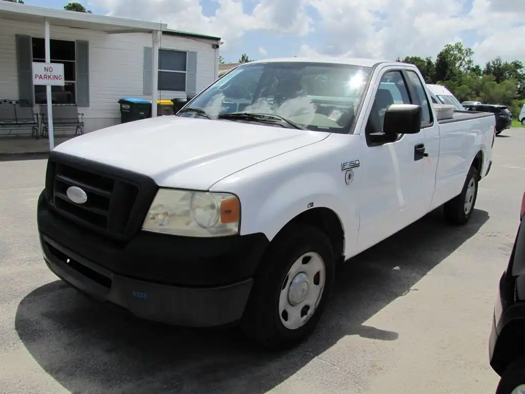 2008 Ford F-150 STX Regular Cab 126-in Styleside's photo