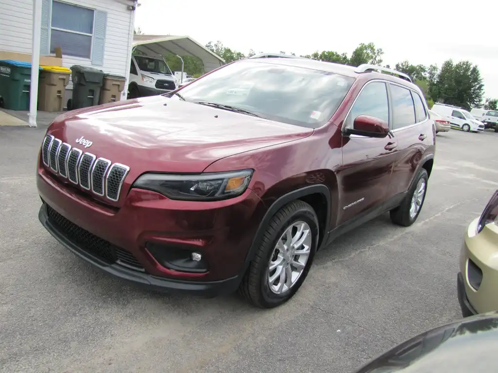 2019 Jeep Cherokee Latitude's photo