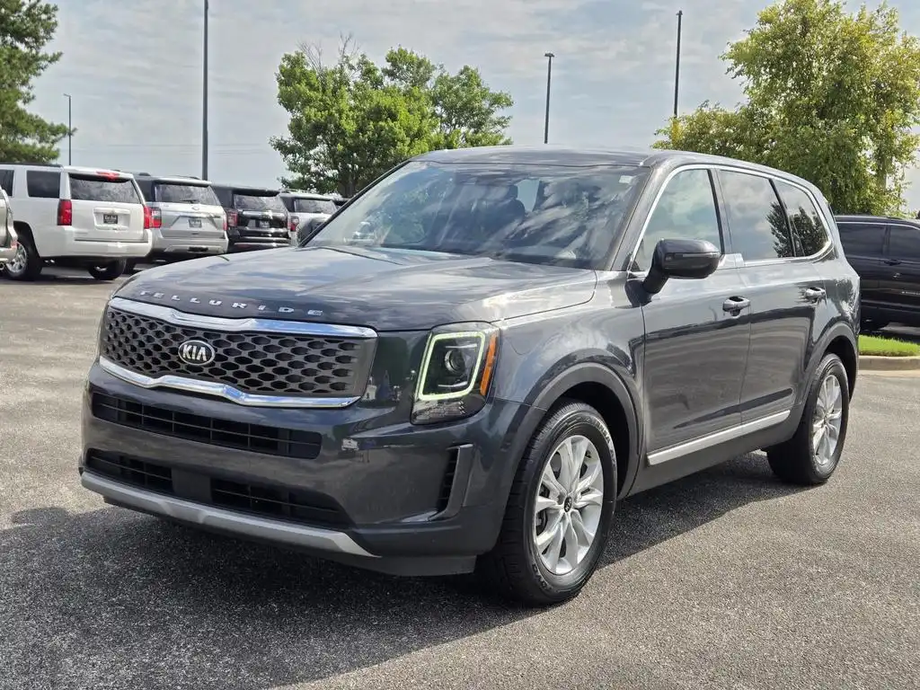 2021 Kia Telluride LX AWD's photo