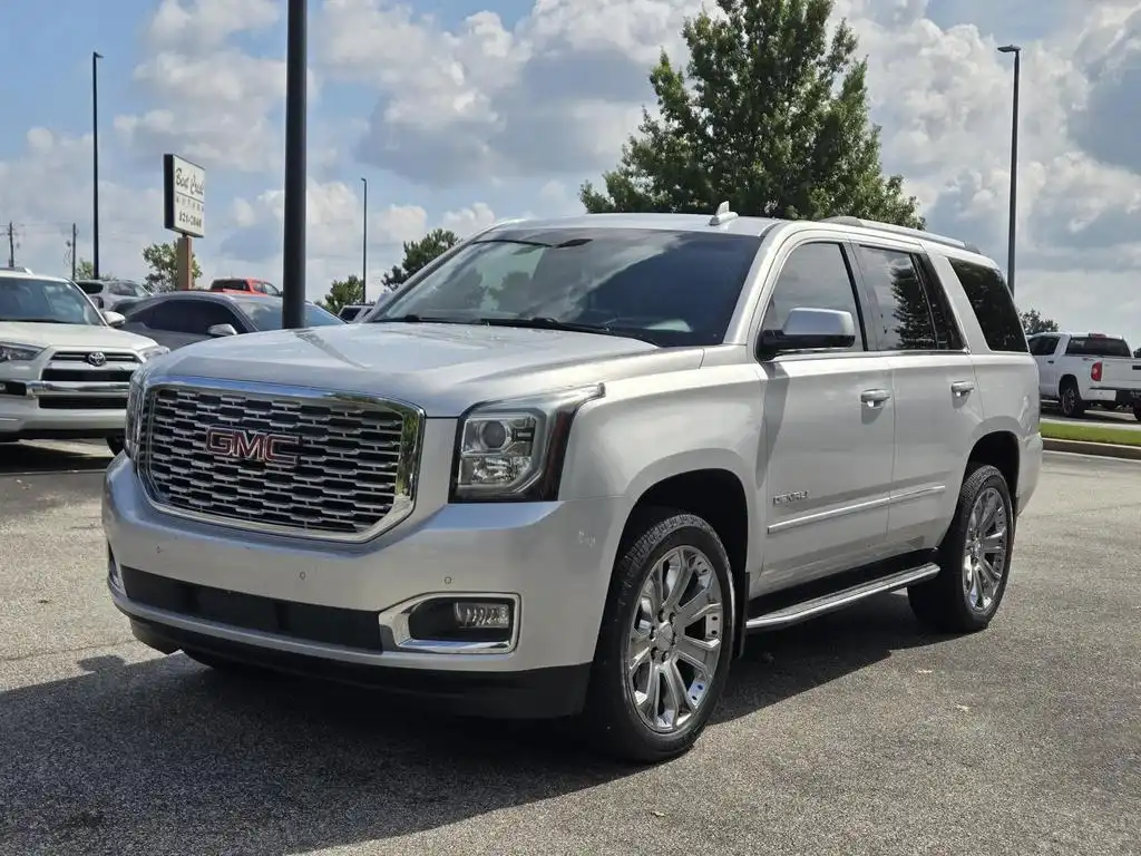2019 GMC Yukon Denali 4WD's photo