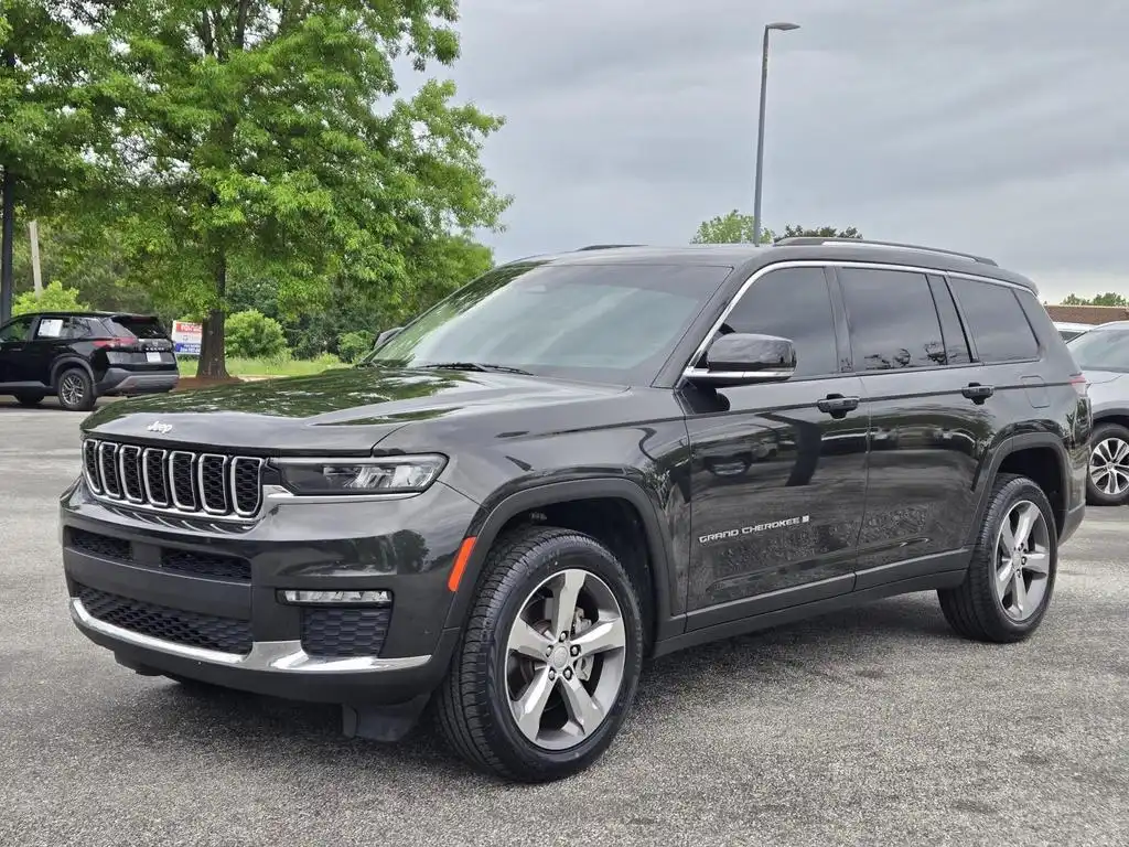 2022 Jeep Grand Cherokee L Limited's photo
