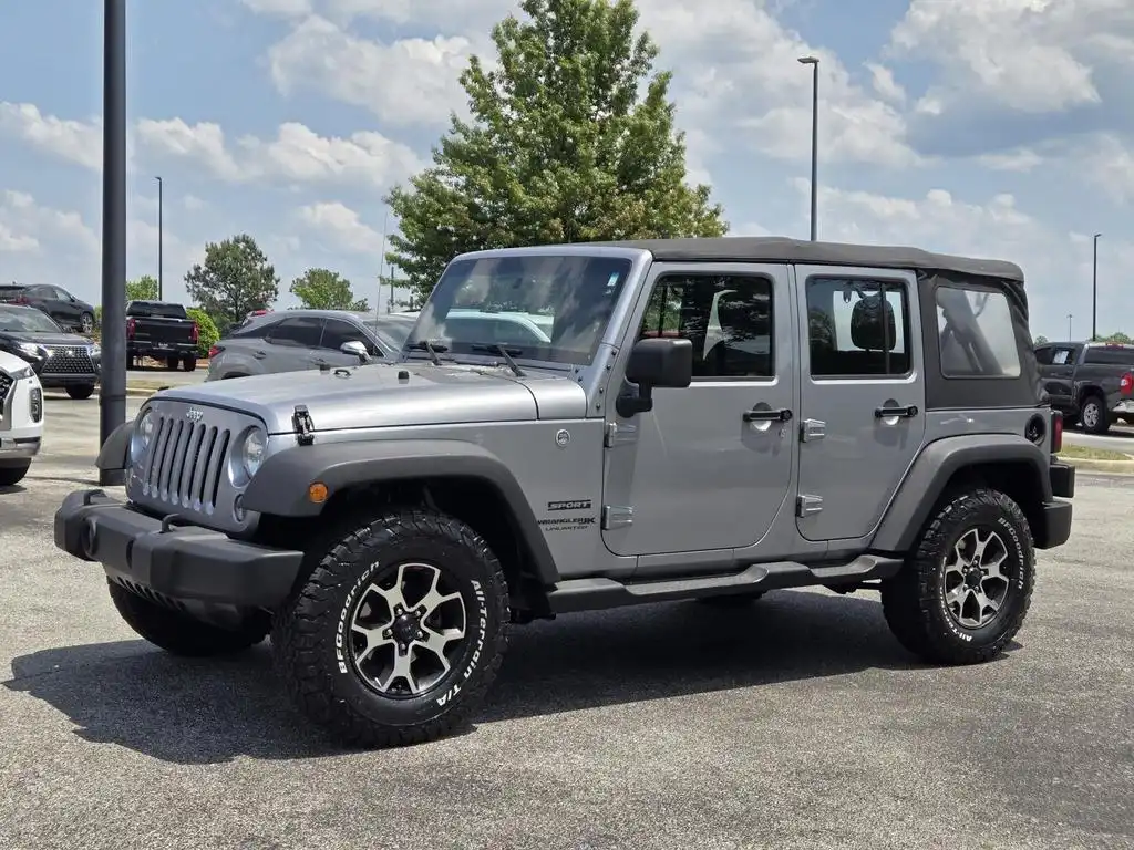 2018 Jeep Wrangler Sport's photo