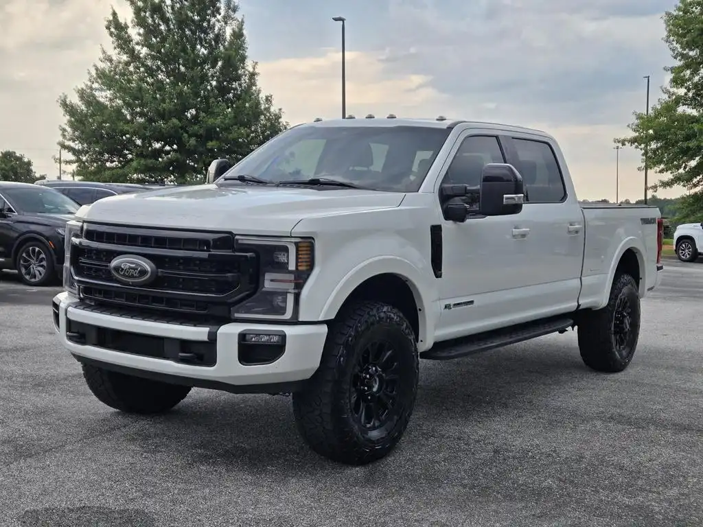 2022 Ford F-250 Lariat 4x4 Crew Cab 6-3/4' Box's photo
