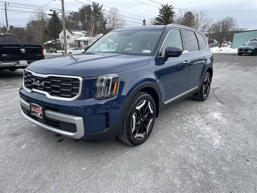 2023 Kia Telluride S AWD's photo