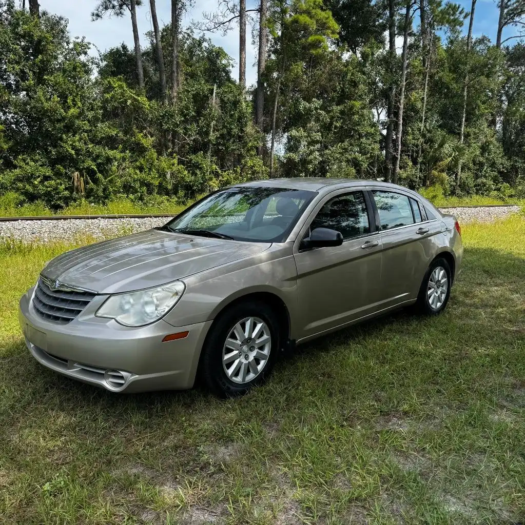 2008 Chrysler Sebring LX's photo