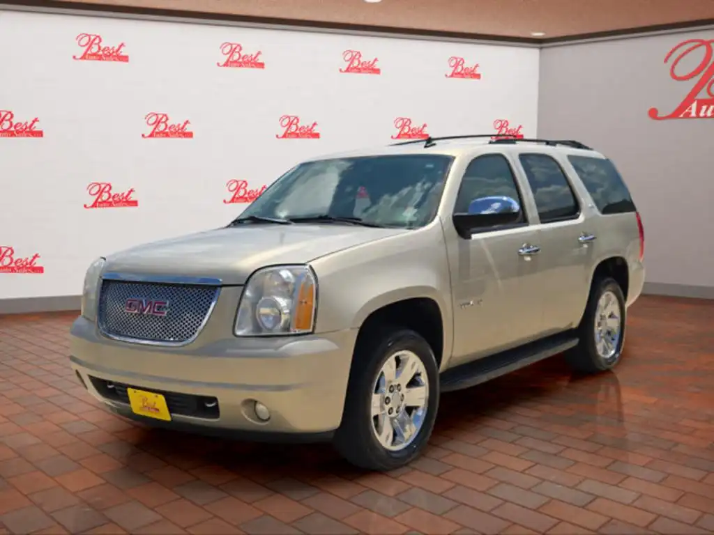 2010 GMC Yukon SLT1 2WD's photo