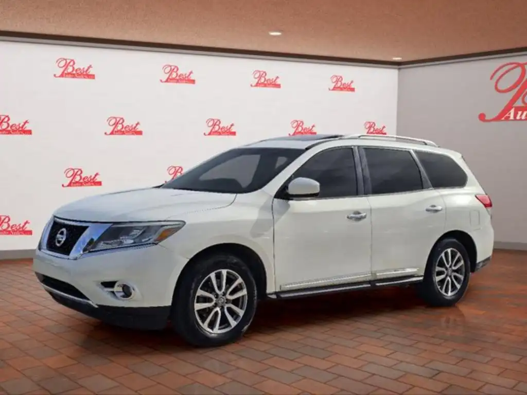 2014 Nissan Pathfinder Platinum 2WD's photo
