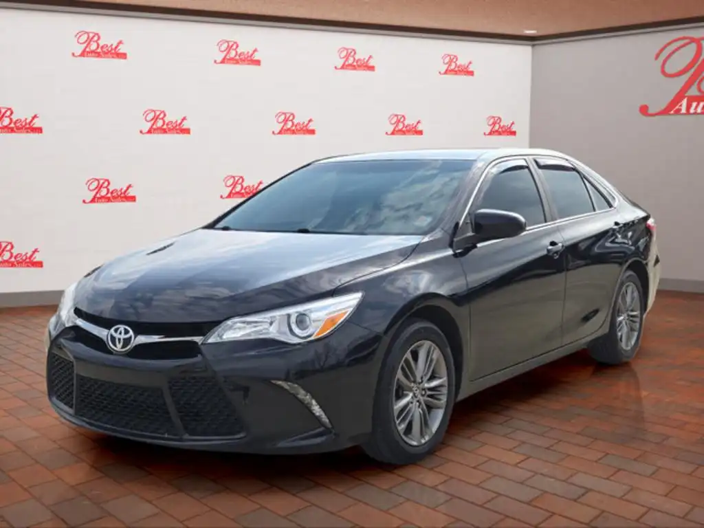 2015 Toyota Camry 2.5 Auto LE's photo