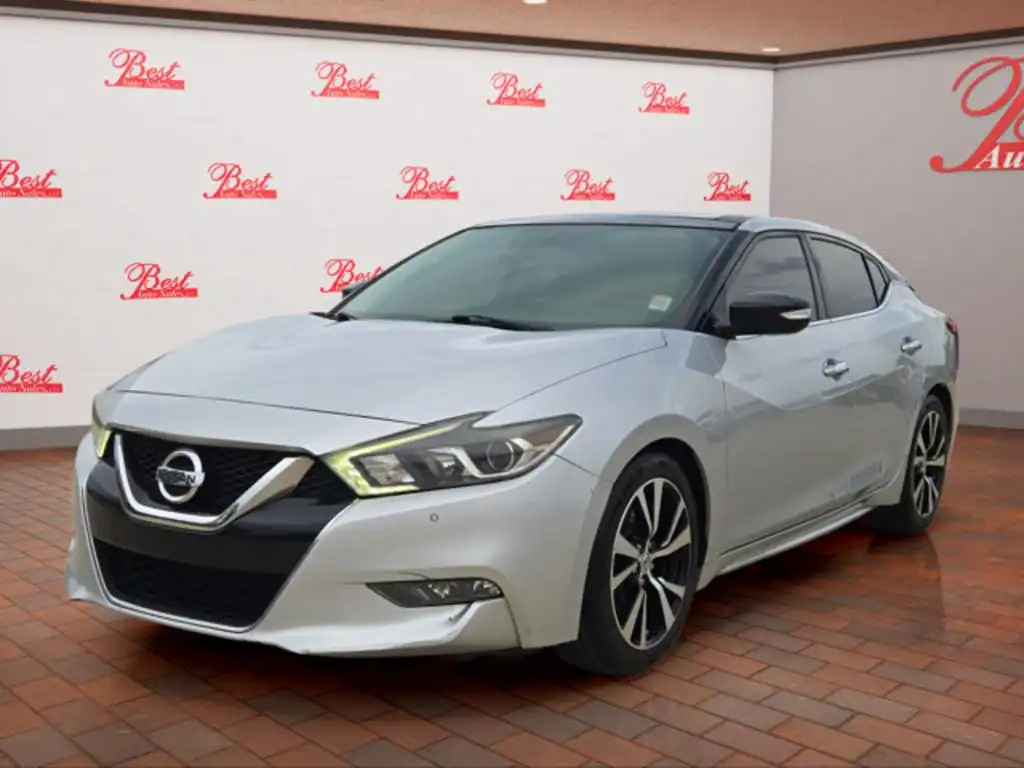 2018 Nissan Maxima SL's photo