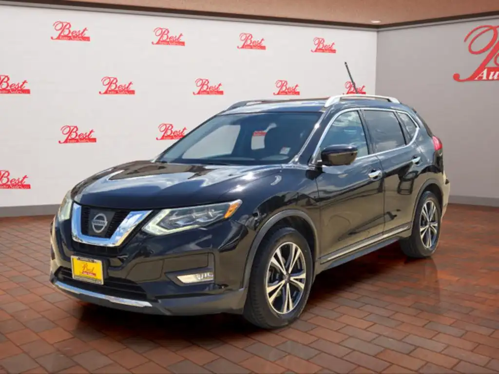 2017 Nissan Rogue SL FWD's photo