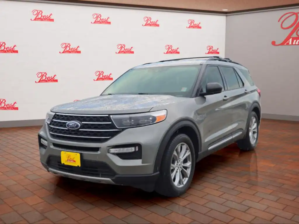 2020 Ford Explorer XLT RWD's photo