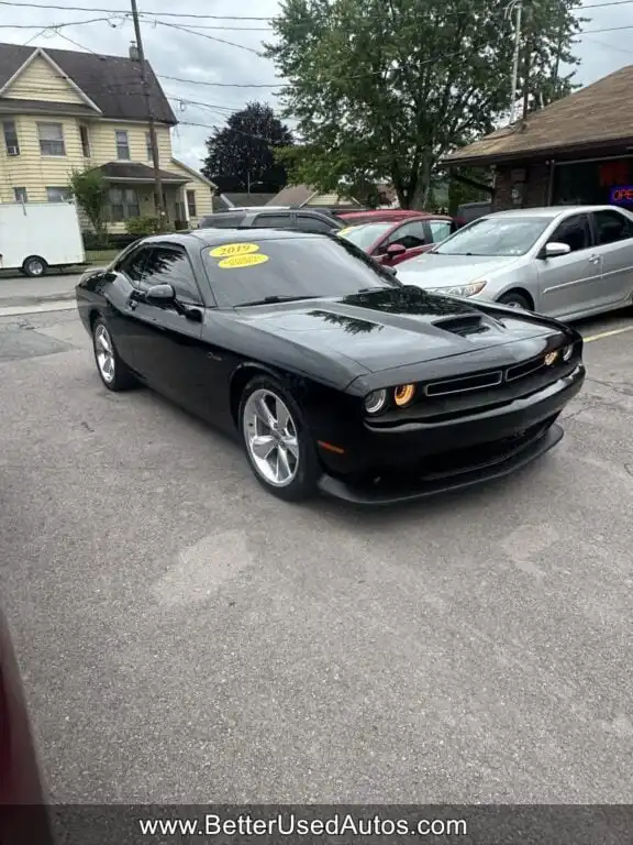 2019 Dodge Challenger R/T Plus's photo