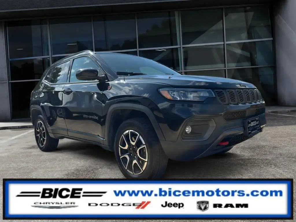 2024 Jeep Compass Trailhawk 4X4's photo