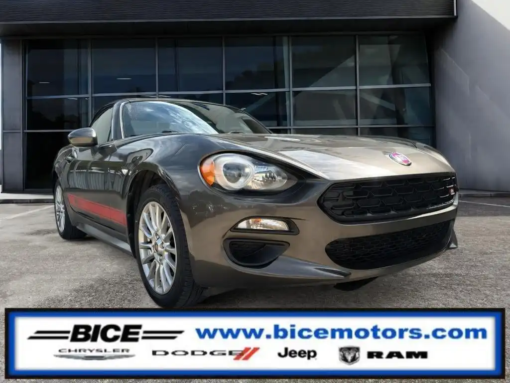 2018 FIAT 124 Spider 1.4 Classica RWD's photo