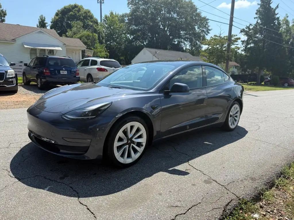 2022 Tesla Model 3 Long Range Dual Motor AWD's photo