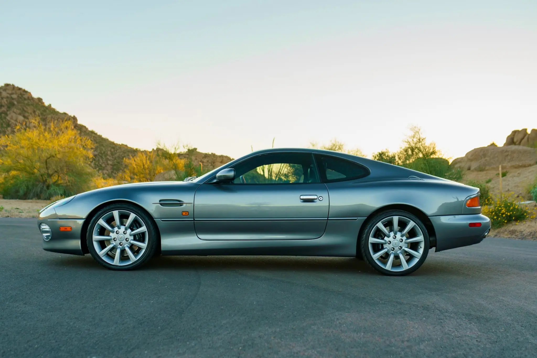 2003 Aston Martin DB7 Coupe Vantage photo 5