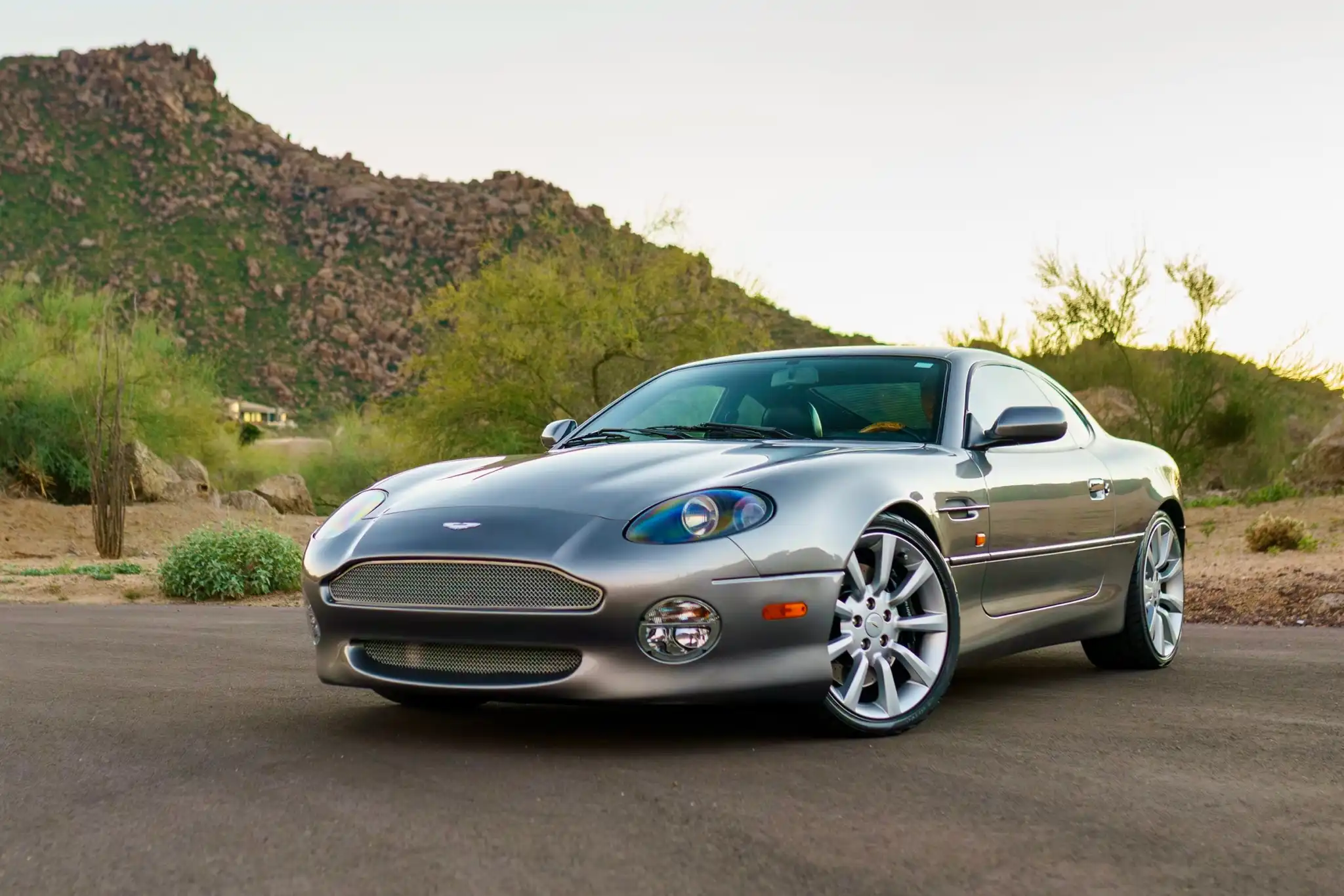 2003 Aston Martin DB7 Coupe Vantage's photo