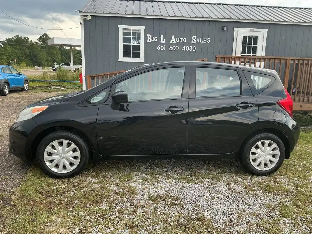 2015 Nissan Versa Note 1.6 S Plus CVT's photo