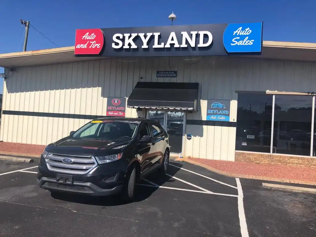 2016 Ford Edge SE's photo