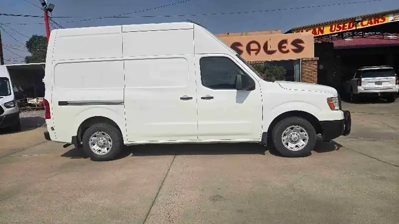 2018 Nissan NV 2500 High Roof SV V6's photo
