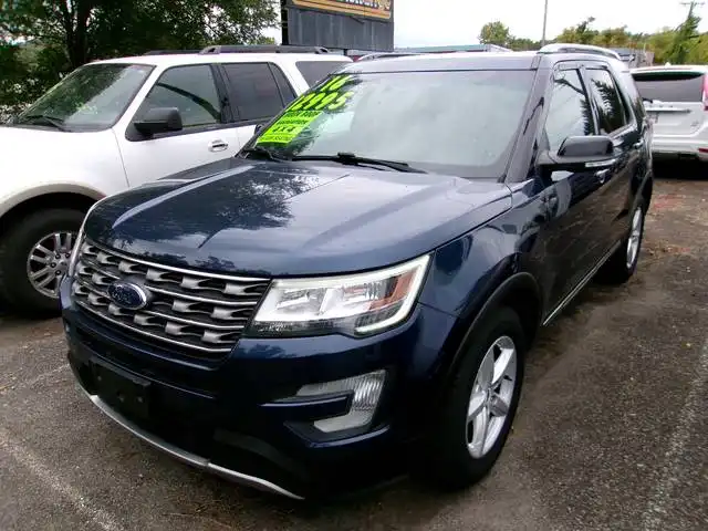 2016 Ford Explorer XLT 4WD's photo