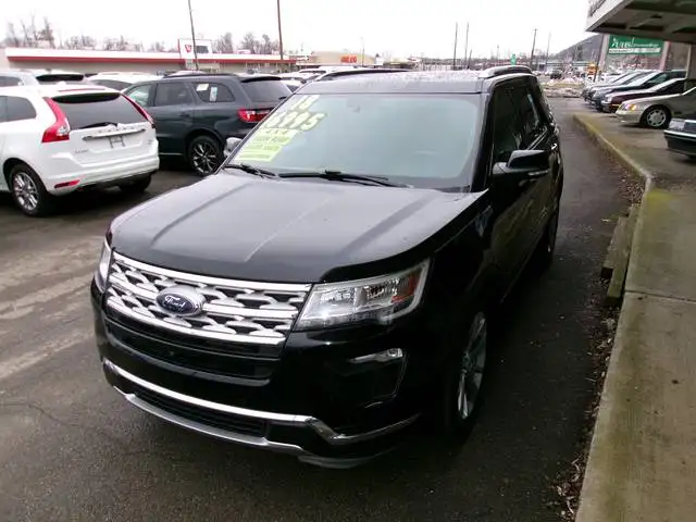 2018 Ford Explorer Limited 4WD's photo