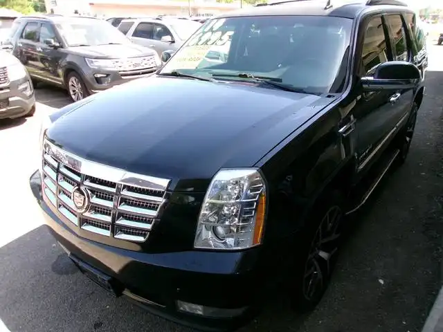 2014 Cadillac Escalade AWD Luxury's photo