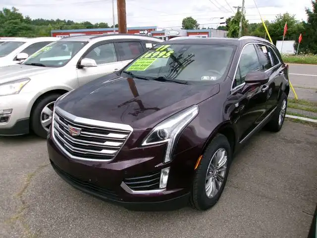 2017 Cadillac XT5 Luxury AWD's photo