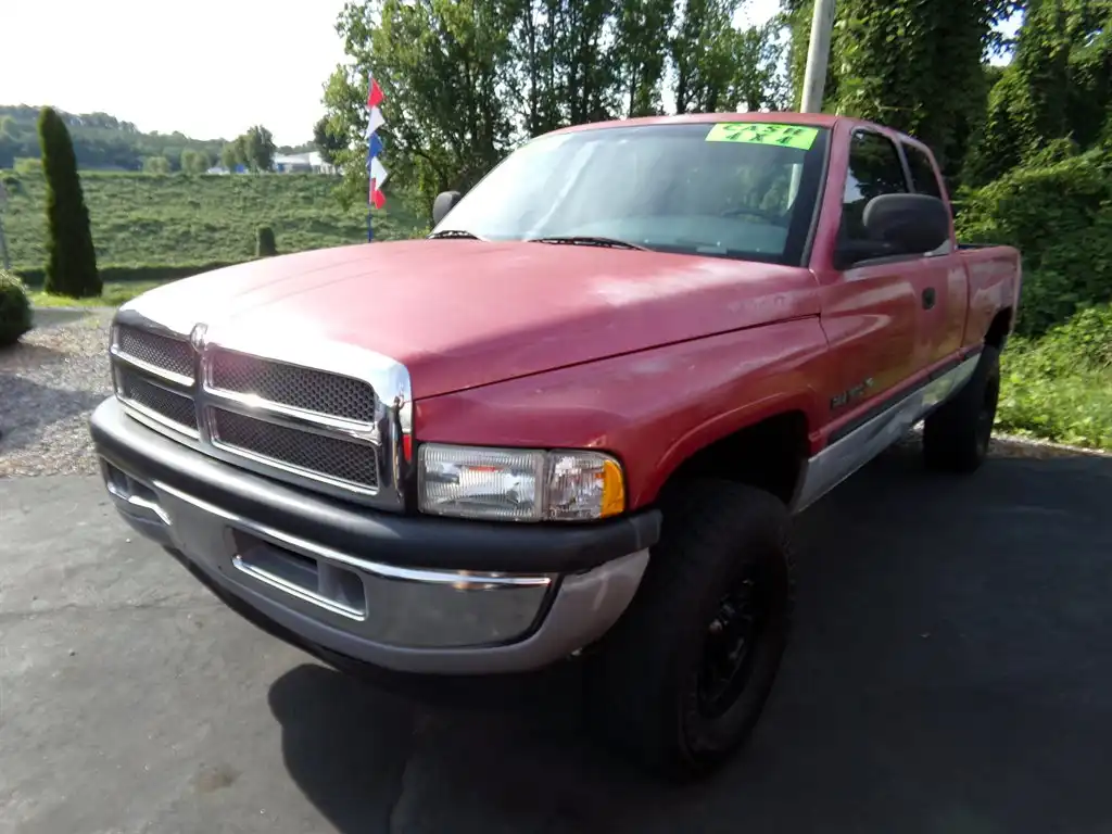 1999 Dodge Ram 1500 1500 4X4 QUAD CAB SWB's photo