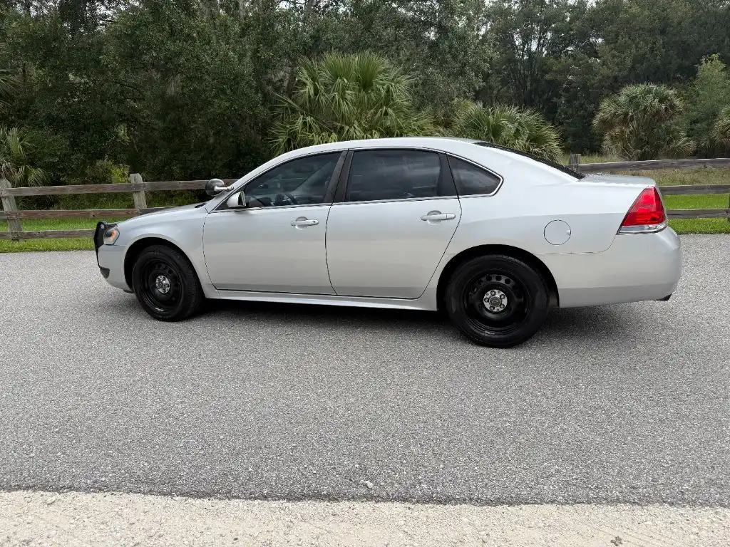 2016 Chevrolet Impala Police Sedan Auto's photo