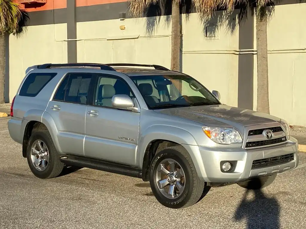 2005 Toyota 4Runner SR5 4x4's photo