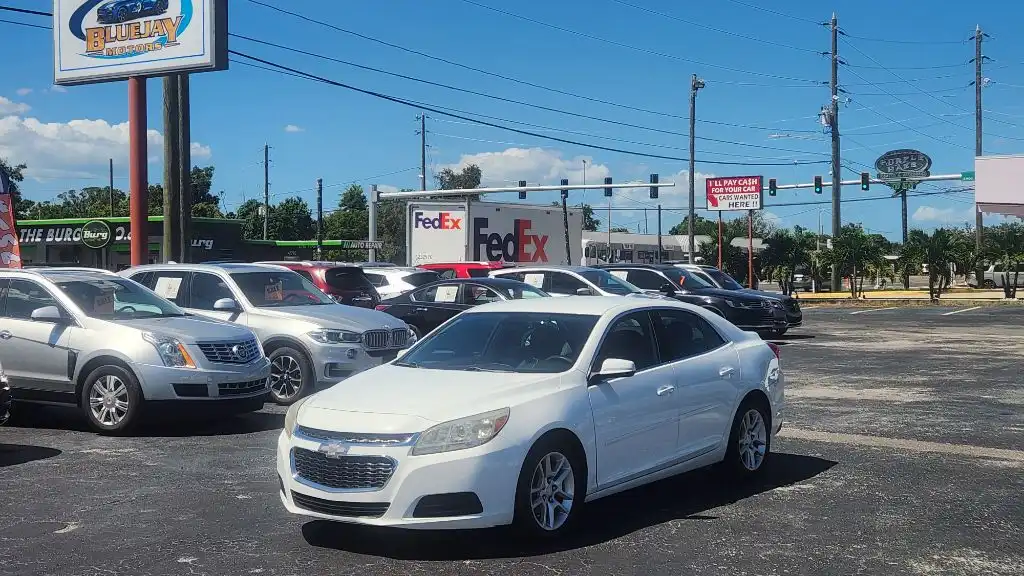 2015 Chevrolet Malibu 1LT's photo