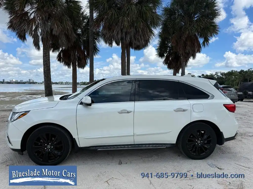 2017 Acura MDX SH-AWD Technology Package's photo