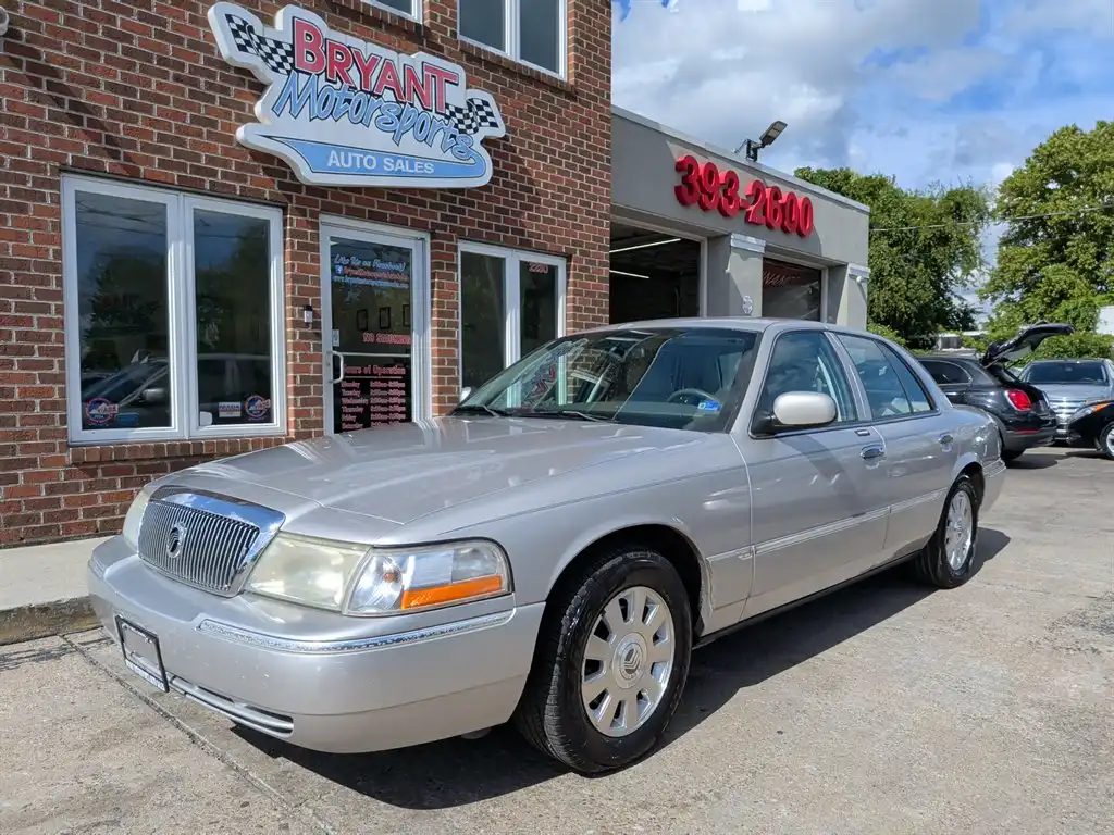 2005 Mercury Grand Marquis LS Ultimate's photo
