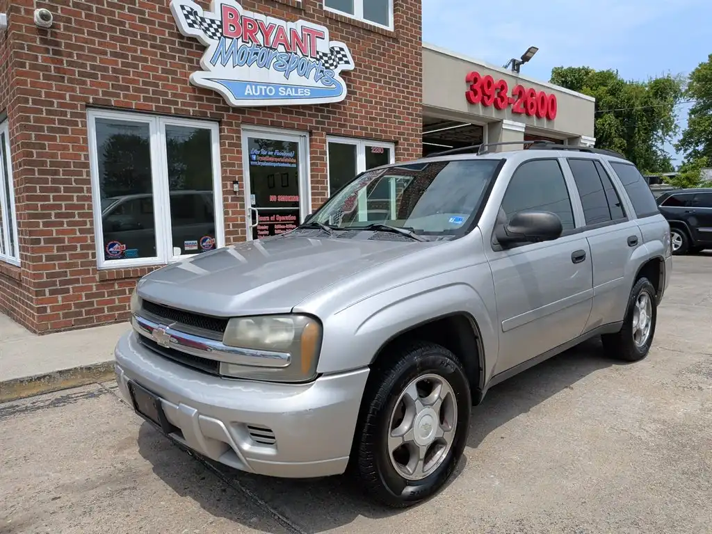 2007 Chevrolet Trailblazer LS's photo