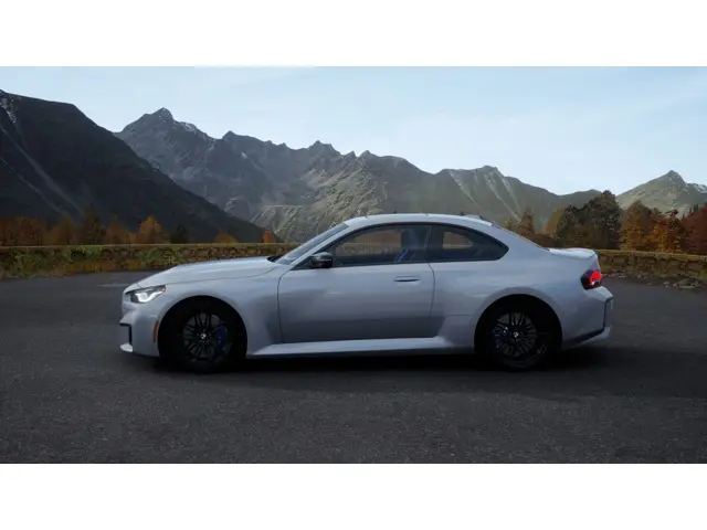 2027 BMW M2 M2 Coupe photo 4