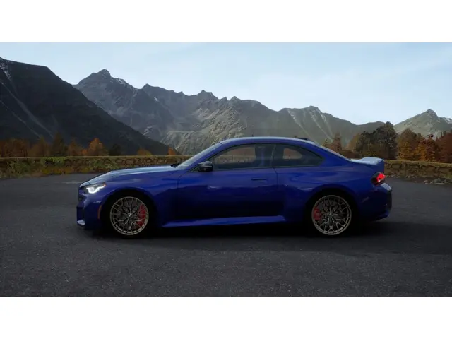 2026 BMW M2 M2 CS Coupe photo 4