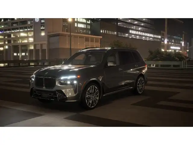 2027 BMW X7 xDrive40i's photo
