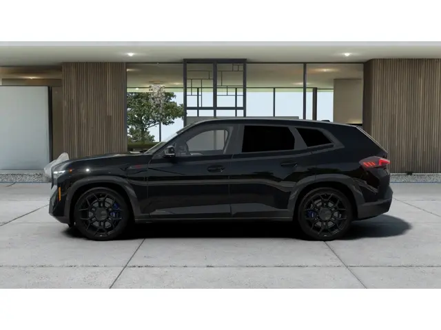 2027 BMW XM Label photo 4